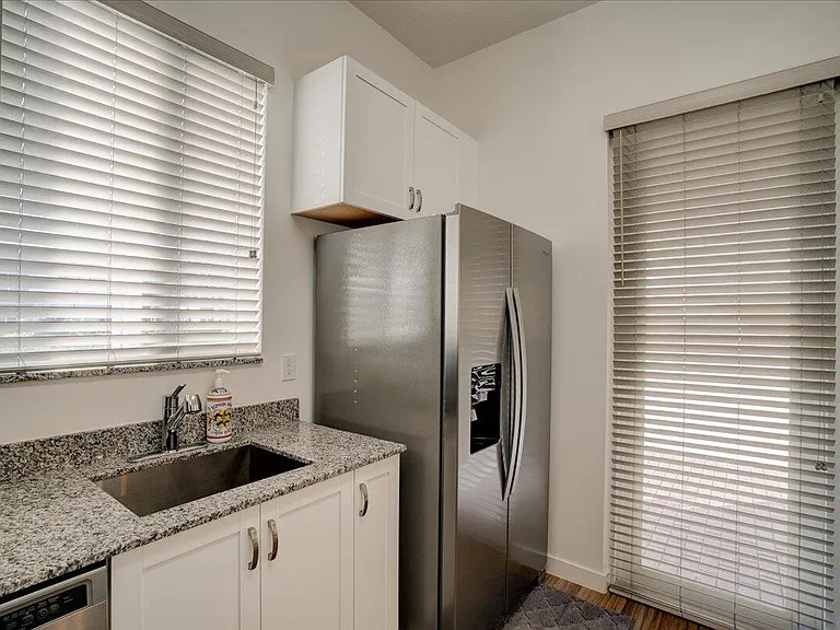 1451 Pioneer Way — Photo 23