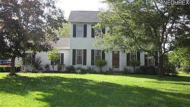 1st image of 3018 Stockbridge Dr