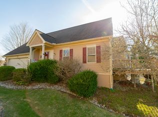 4188 Boulder Pond Dr, Ann Arbor, MI 48108