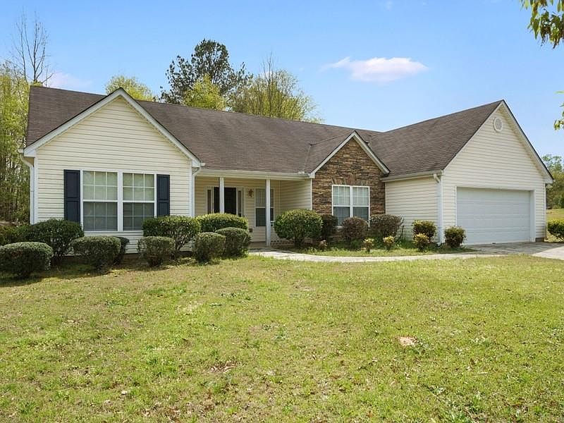 20 Hallmark Ln Covington Ga 30014 Mls 6865798 Zillow