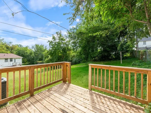 4655 Curtis Ave, Omaha, NE 68104