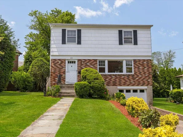 11 Park Drive, Eastchester, NY 10709