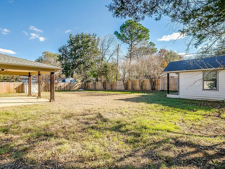 1812 Winchester Way — Photo 41