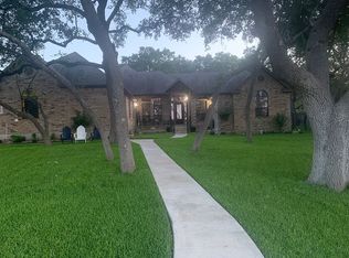 1402 Clementson Dr, San Antonio, TX 78260