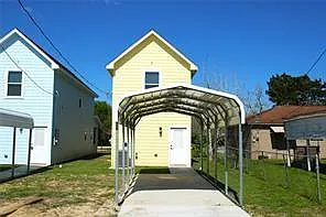 919 N Avenue C — Photo 18