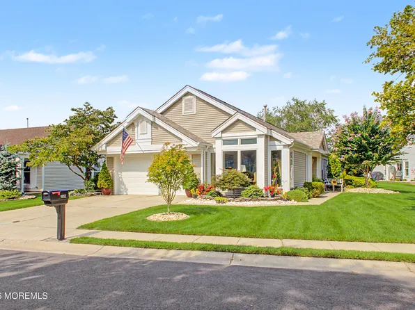 1652 Wisteria Court, Toms River, NJ 08755