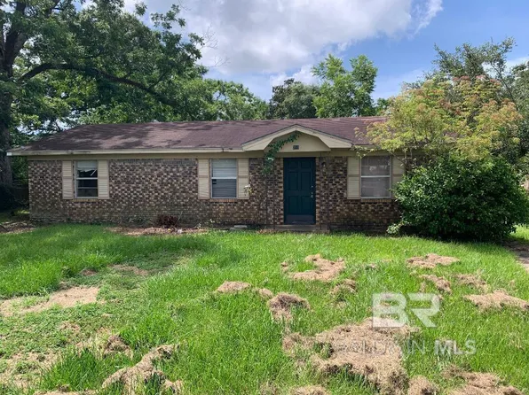 211 South St, Bay Minette, AL 36507