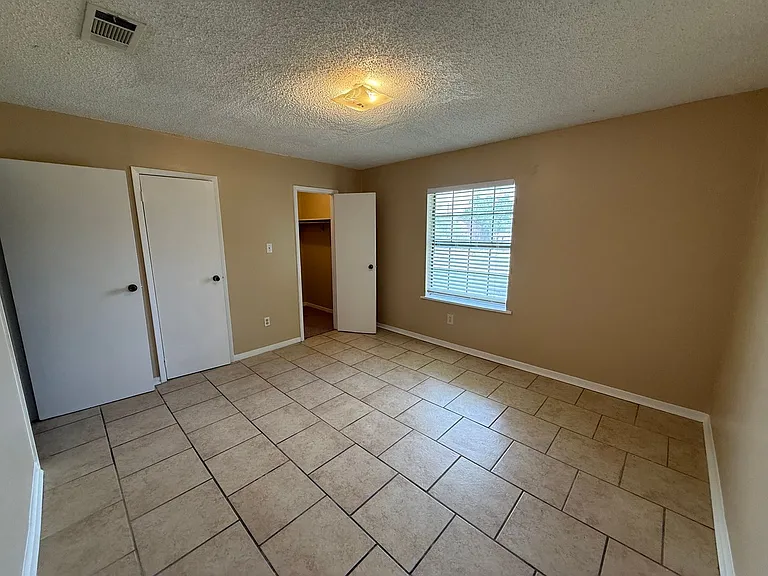 1658 Starboard Dr — Photo 12