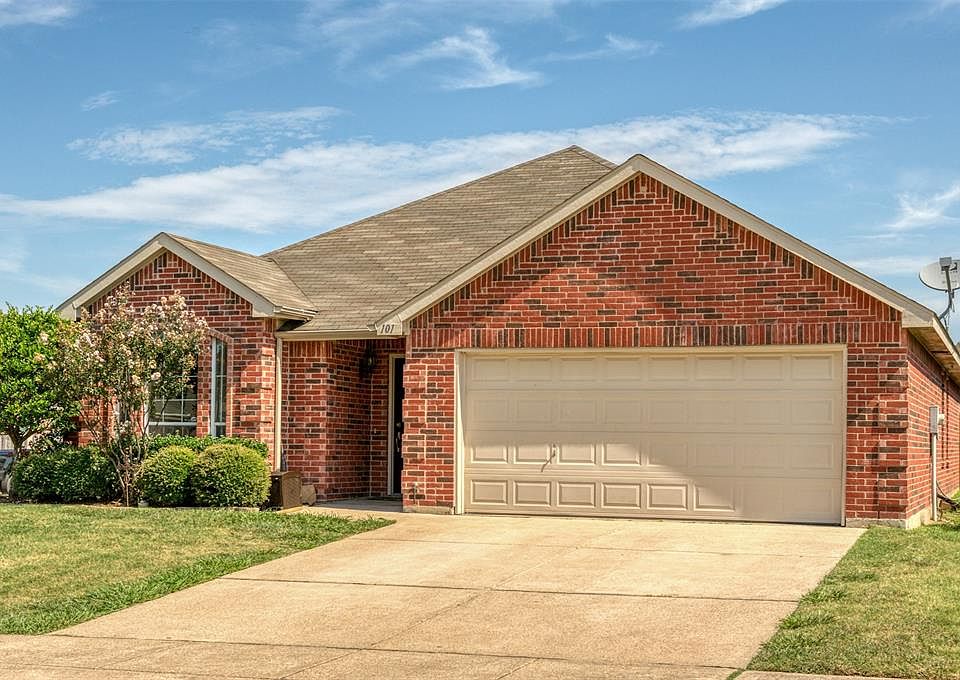 1st image of 101 Post Oak Dr