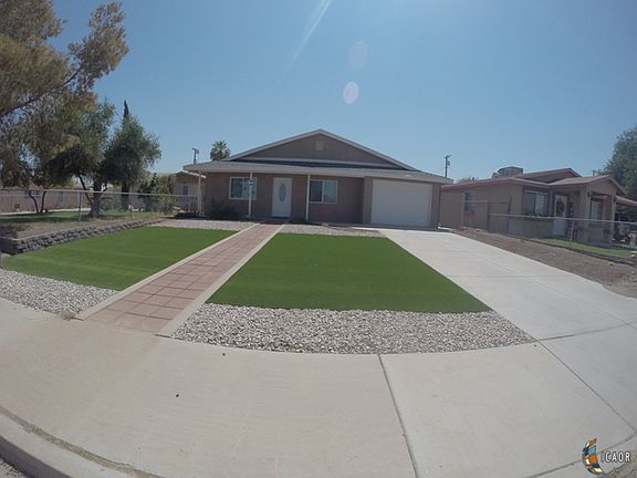 2nd image of 554 Tamarack Ave