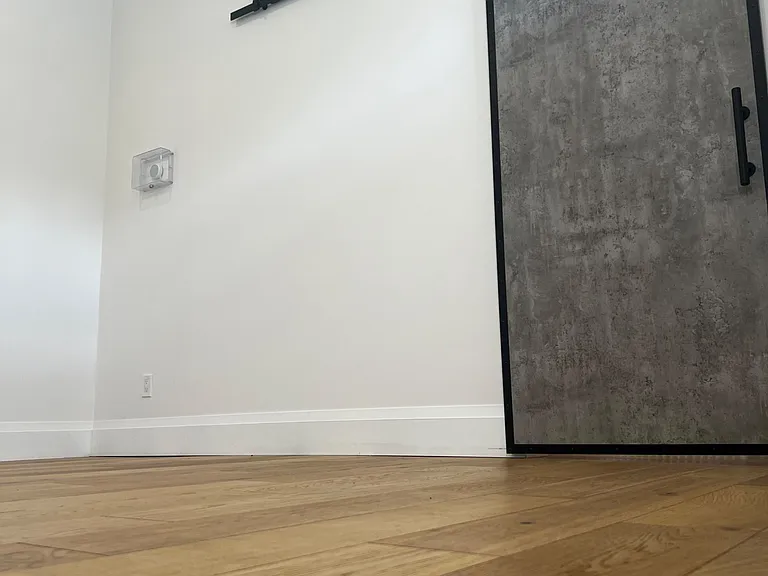 158 Wellington St S #2 — Photo 9