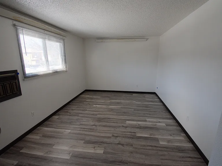 803 8th St N #1 — Photo 1