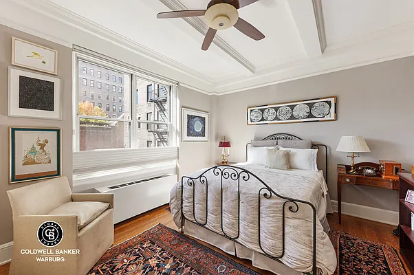 Sold by Coldwell Banker Warburg | media 5