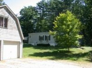 42 Tiger Hill Rd, Oxford, ME 04270