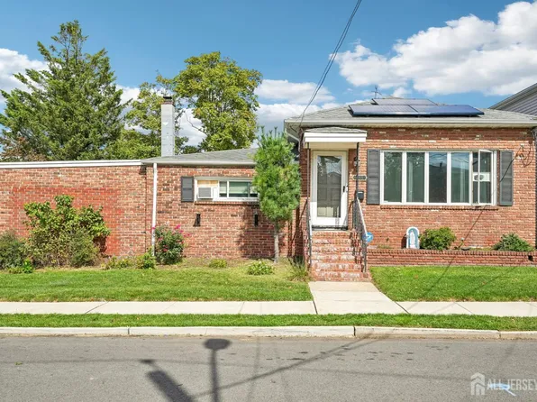 933 McCandless Pl, Linden, NJ 07036