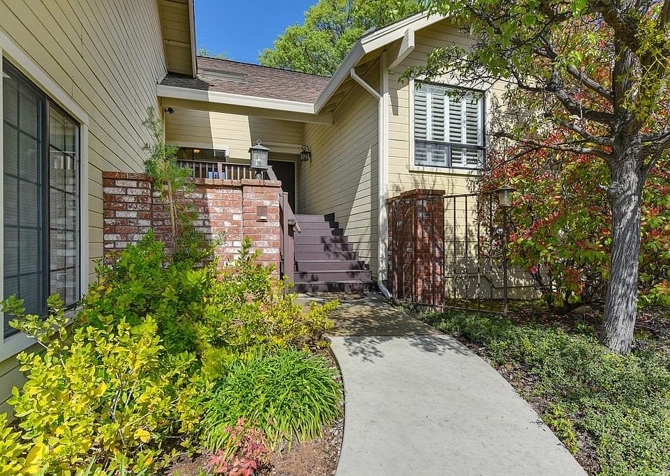 1st image of 241 Winding Canyon Ln