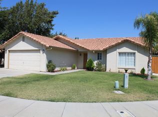 130 N Santa Clara Ct, Los Banos, CA 93635