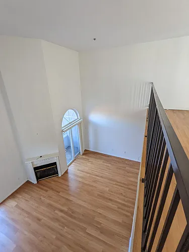 811 N Hayworth Ave #203 Photo 1 811 N Hayworth Ave #203 Photo 1