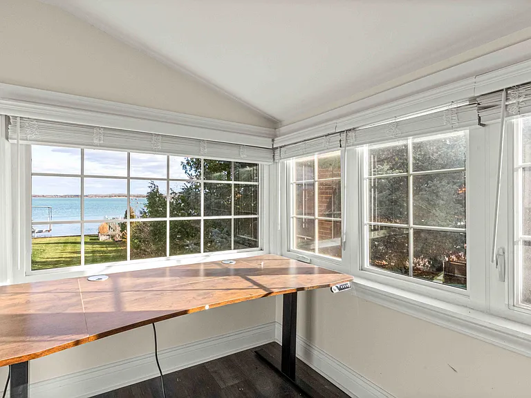 115 Biddle Ave — Photo 19