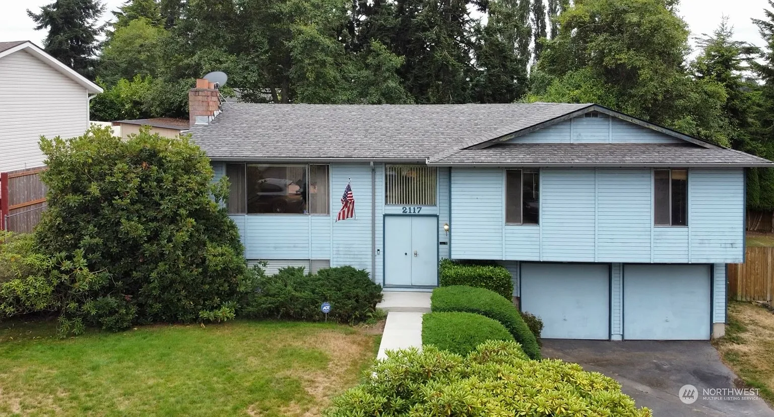2117 S 285th Street photo 1
