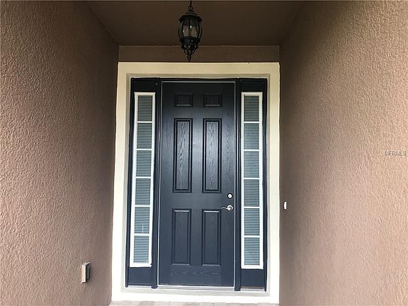 3rd image of 2932 Oriole Dr
