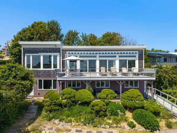 26 Salt Island Rd, Gloucester, MA 01930
