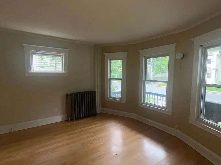 74 Cabot St #1 — Photo 4