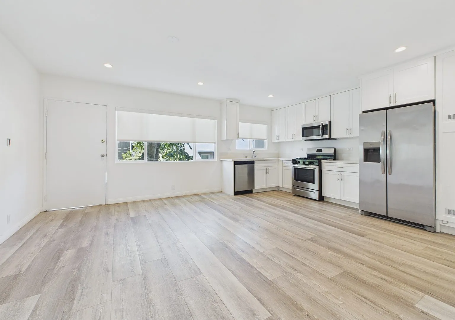 Wilcox Apartments — Photo 3