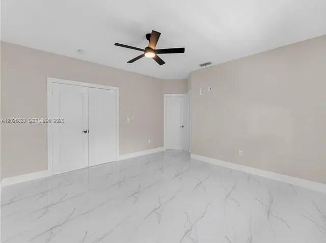 4 bed, 3.0 bath, 2312 sqft, $5,500 — Photo 4