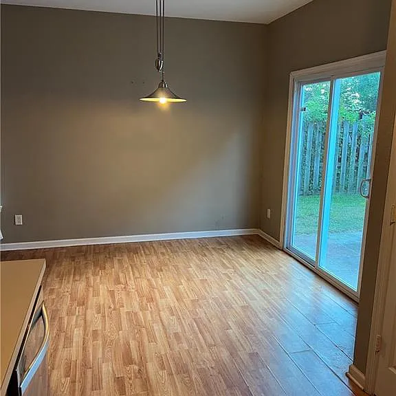 305 Garcia Dr — Photo 20