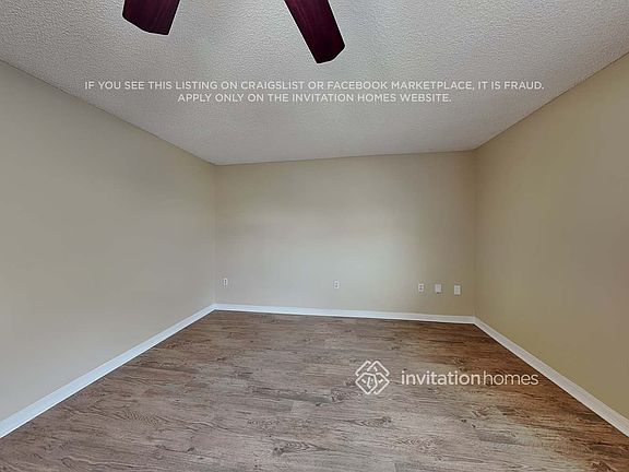 4th image of 1800 Brookshire Cir