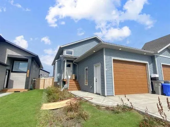 11950 79th Ave, Grande Prairie, AB T8W 1Z2