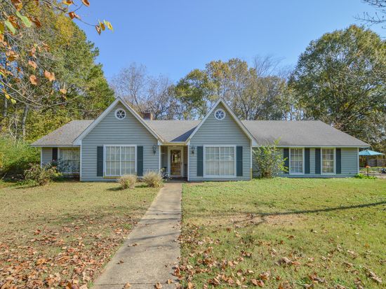 104 Brook Ave Starkville Ms 39759 Mls 20 2519 Zillow