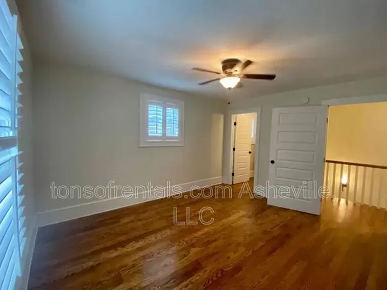 240 S Beaumont St — Photo 14