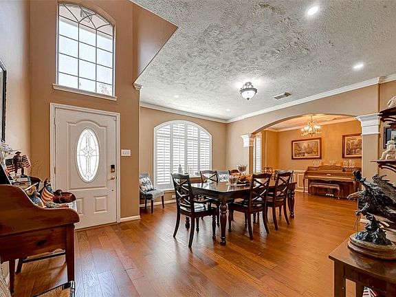 3rd image of 4518 Ironwood Dr