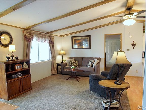 4th image of 3611 I St NE Unit 275