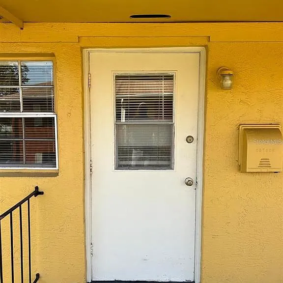 1627 W Oak Ridge Rd #D — Photo 3
