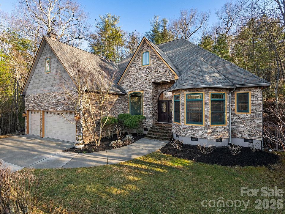 1st image of 86 Oak Hollow Dr