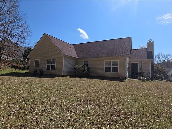 4th image of 110 Lamar Ln