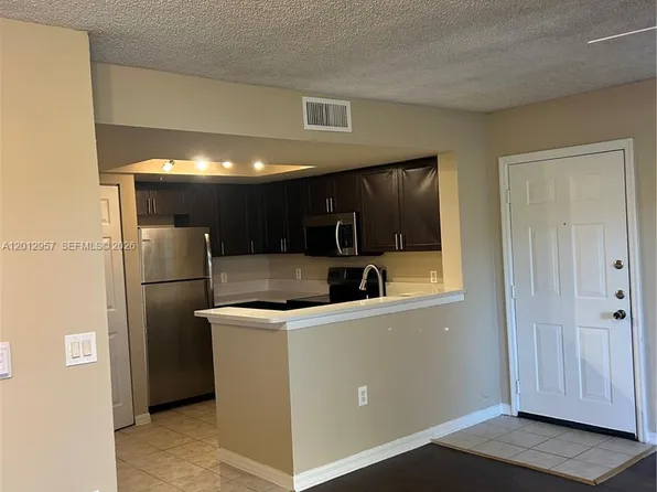 4151 N Haverhill Rd APT 1514, West Palm Beach, FL 33417