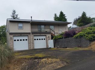 9740 4th St, Bay City, OR