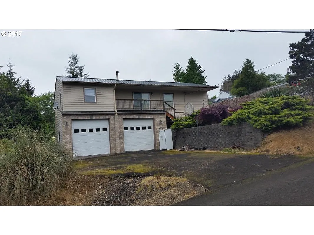 9740 4th St photo 1
