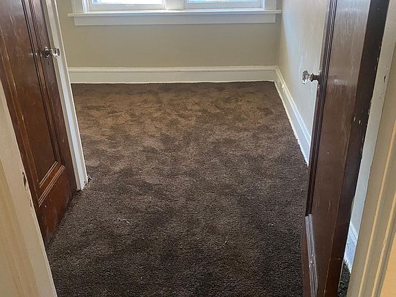 3rd image of 5109 Northland Ave #2