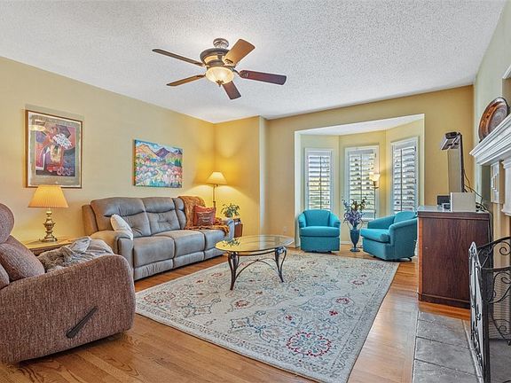 4th image of 2608 NW Linebarger Ln
