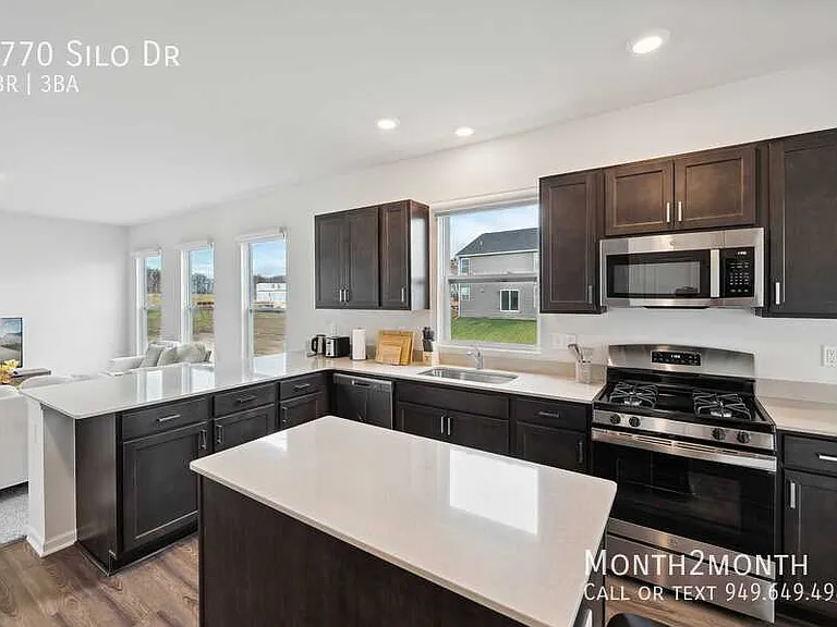 2770 Silo Dr — Photo 9