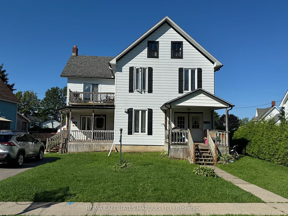 1st image of 38 Laurier Dr
