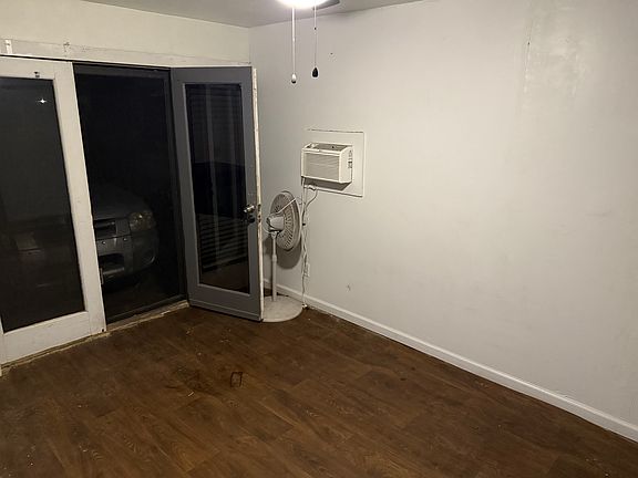 5th image of 1503 Thorain Blvd #2