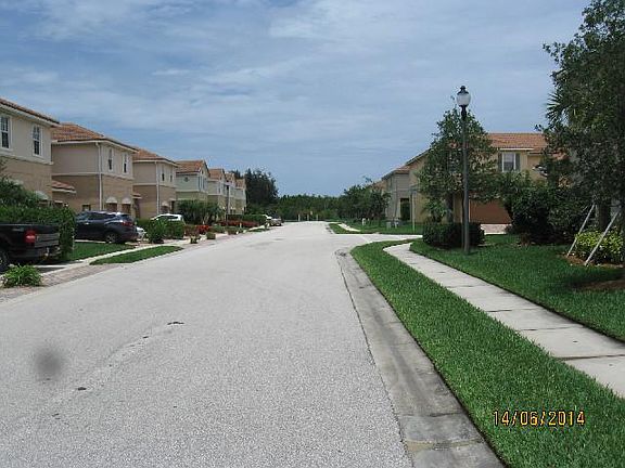 4th image of 1157 Normandie Way