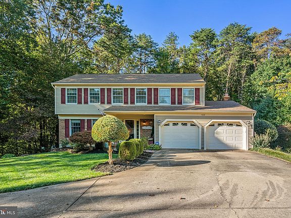 5th image of 4688 Bonneville Ln