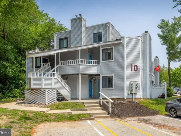 1004 Berwyck Ct, Sicklerville, NJ 08081